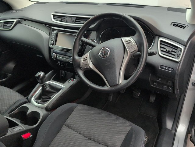 USED 2016 16 Nissan Qashqai 1.5 DCI N-Connecta Suv 5dr Diesel Manual 2WD Euro 6 (s/S) (110 Ps) - Sat Nav, Climate, Cruise