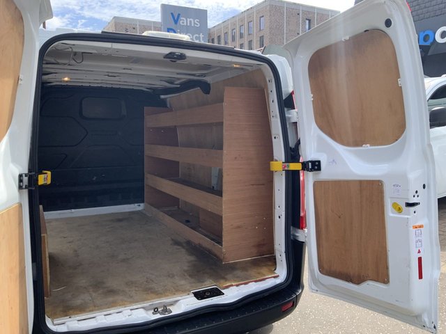2021 Ford Transit Custom 2L Leader 5dr - Photo 10