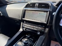 USED 2019 69 JAGUAR F-PACE 2.0 D180 Chequered Flag SUV 5dr Diesel Auto AWD Euro 6 (s/s) (180 ps) Supplied with a new Service and MOT