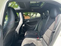USED 2015 65 MERCEDES-BENZ GLA 2.1 GLA220d AMG Line (Premium Plus) SUV 5dr Diesel 7G-DCT 4MATIC Euro 6 (s/s) (170 ps) 