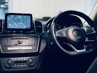USED 2018 18 MERCEDES-BENZ GLE 2.1 GLE250d AMG Line (Premium) SUV 5dr Diesel G-Tronic 4MATIC Euro 6 (s/s) (204 ps) Pearl Designo Paint|Panoramic Roof|Heated Leather|AA Inspected