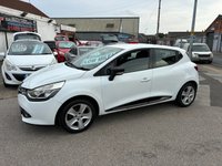 USED 2014 14 RENAULT CLIO 1.2 16V Dynamique MediaNav Hatchback 5dr Petrol Manual Euro 5 (75 ps) 
