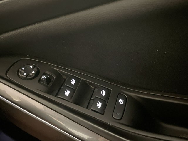 USED 2020 20 Vauxhall Grandland X 1.2 Turbo SRI Nav Suv 5dr Petrol Manual Euro 6 (s/S) (130 Ps) Hill Start Assist+tinted Windows