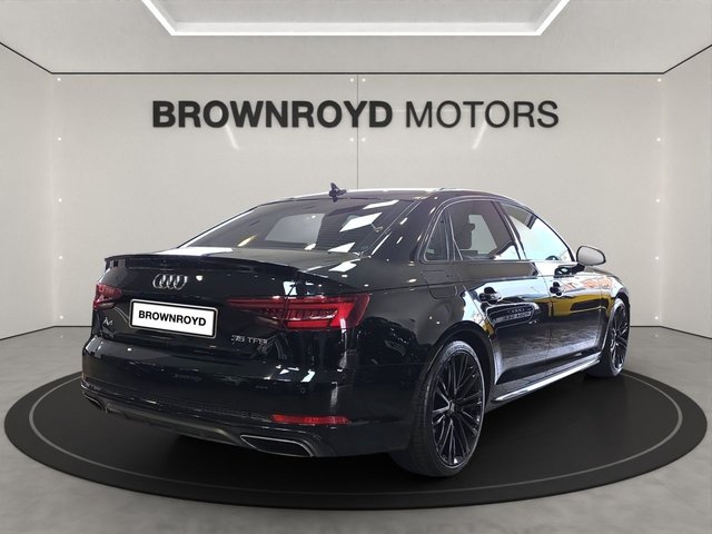 2019 Audi A4 2L S Line 4dr - Photo 12