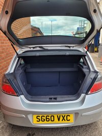 USED 2010 60 VAUXHALL ASTRA 1.4i 16v SXi Hatchback 5dr Petrol Manual (167 g/km, 89 bhp) 1 OWNER - SERVICE HISTORY
