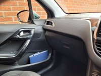 USED 2015 65 PEUGEOT 208 1.2 PureTech Allure Hatchback 5dr Petrol Manual Euro 6 (82 ps) SAT NAV - LOW INSURANCE