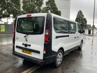 USED 2023 23 RENAULT TRAFIC 2.0 dCi 30 Business Minibus Double Cab 5dr Diesel Manual LWB Euro 6 (s/s) (9 Seat) (150 ps) 1 OWNER, DRIVE AWAY TODAY