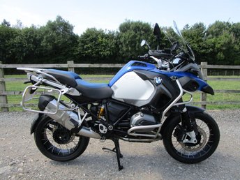 Vehicle Photo Photo