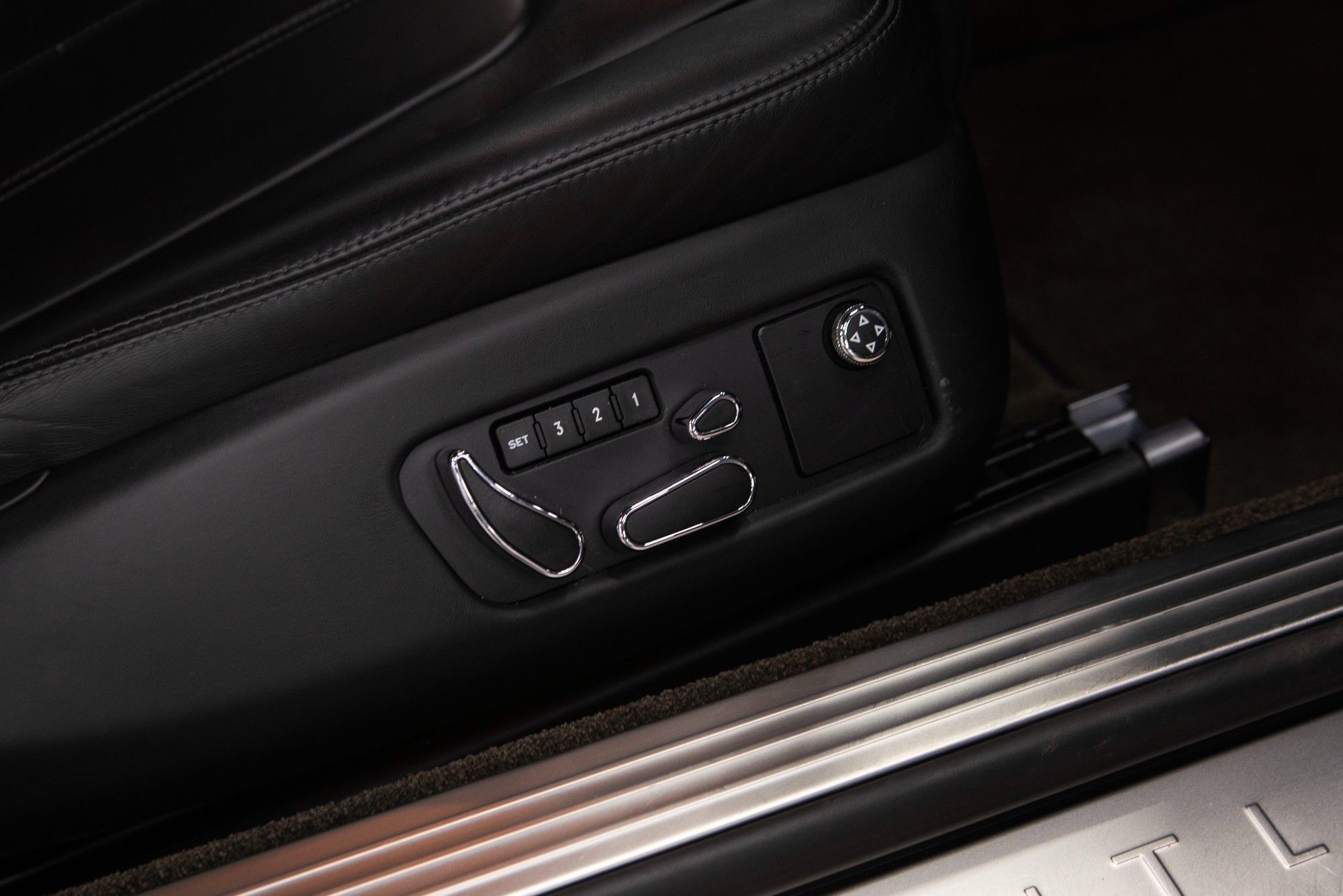 USED 2013 13 BENTLEY CONTINENTAL 4.0 V8 GTC Convertible  