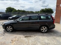 USED 2010 VOLVO V70 2.4 D5 SE Estate 5dr Diesel Geartronic Euro 5 (205 ps) 6 Months Warranty included