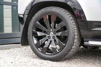 USED 2020 X LAND ROVER DEFENDER 2.0 SD4 SE SUV 5dr Diesel Auto 4WD Euro 6 (s/s) (240 ps) 