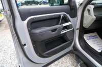 USED 2020 X LAND ROVER DEFENDER 2.0 SD4 SE SUV 5dr Diesel Auto 4WD Euro 6 (s/s) (240 ps) 