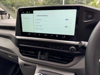 USED 2025 25 VOLKSWAGEN TRANSPORTER 2.0 TDI COMMERCE PLUS T28 SWB 110BHP 2025 MODEL NEW TRANSPORTER / TAILGATE / SINGLE FRONT SEATS