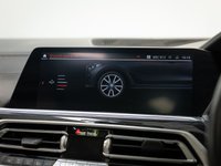 USED 2020 70 BMW X7 3.0 M50d SUV 5dr Diesel Auto xDrive Euro 6 (s/s) (400 ps) £10.7K FACTORY FITTED EXTRAS - SKY LOUNGE SUNROOF + TECHNOLOGY PACK (BOWERS & WILKINS)