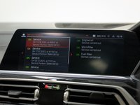 USED 2020 70 BMW X7 3.0 M50d SUV 5dr Diesel Auto xDrive Euro 6 (s/s) (400 ps) £10.7K FACTORY FITTED EXTRAS - SKY LOUNGE SUNROOF + TECHNOLOGY PACK (BOWERS & WILKINS)