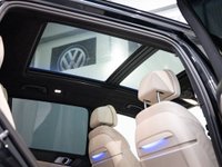 USED 2020 70 BMW X7 3.0 M50d SUV 5dr Diesel Auto xDrive Euro 6 (s/s) (400 ps) £10.7K FACTORY FITTED EXTRAS - SKY LOUNGE SUNROOF + TECHNOLOGY PACK (BOWERS & WILKINS)