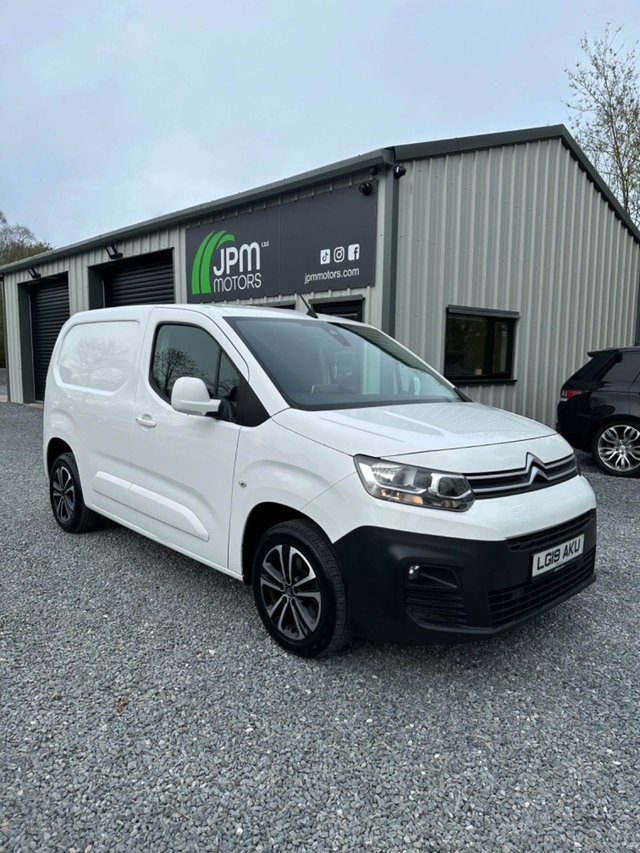 View our CITROEN BERLINGO