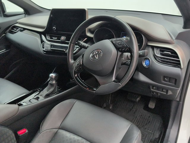 USED 2022 22 Toyota C-Hr 1.8 Vvt-H Gpf Excel Suv 5dr Petrol Hybrid Cvt Euro 6 (s/S) (122 Ps) Cruise Control+bluetooth