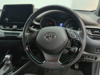 USED 2022 22 Toyota C-Hr 1.8 Vvt-H Gpf Excel Suv 5dr Petrol Hybrid Cvt Euro 6 (s/S) (122 Ps) Cruise Control+bluetooth