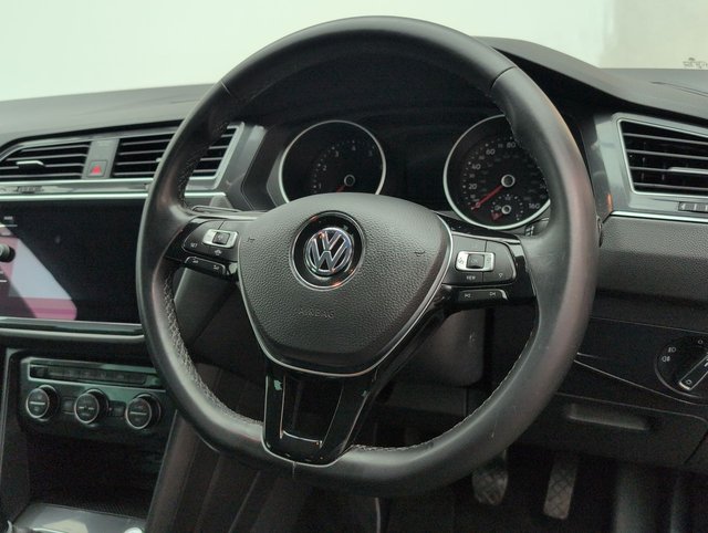 USED 2019 19 Volkswagen Tiguan 1.5 TSI Evo Match Suv 5dr Petrol Manual Euro 6 (s/S) (150 Ps) Lane Assist+parking Sensors