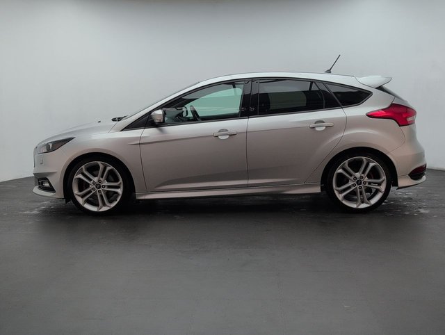 USED 2018 18 Ford Focus 2.0t Ecoboost St-3 Hatchback 5dr Petrol Manual Euro 6 (s/S) (250 Ps) Hill Start Assist+navigation