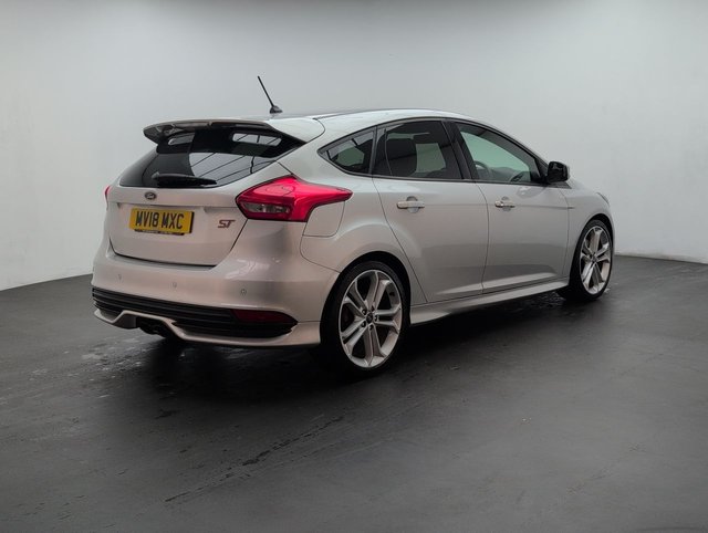 USED 2018 18 Ford Focus 2.0t Ecoboost St-3 Hatchback 5dr Petrol Manual Euro 6 (s/S) (250 Ps) Hill Start Assist+navigation