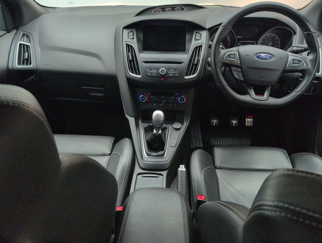 USED 2018 18 Ford Focus 2.0t Ecoboost St-3 Hatchback 5dr Petrol Manual Euro 6 (s/S) (250 Ps) Hill Start Assist+navigation
