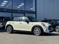 USED 2017 17 MINI HATCH 2.0 Cooper S Hatchback 5dr Petrol Auto Euro 6 (s/s) (192 ps) S/HISTORY*NAV*18"ALLOYS*CHILLI