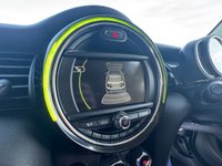 USED 2017 17 MINI HATCH 2.0 Cooper S Hatchback 5dr Petrol Auto Euro 6 (s/s) (192 ps) S/HISTORY*NAV*18"ALLOYS*CHILLI