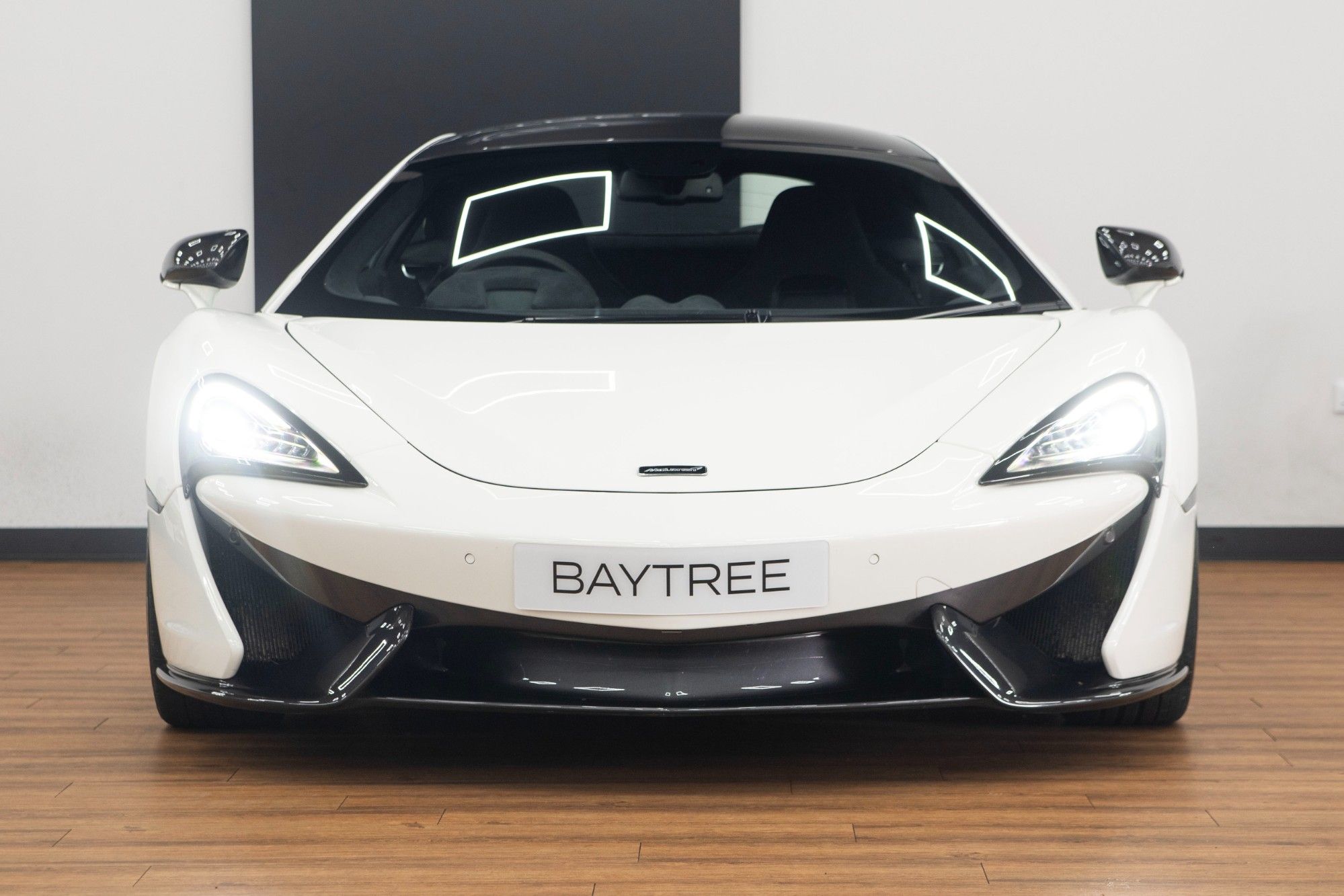 USED 2018 68 MCLAREN 570S 3.8T V8 Coupe  