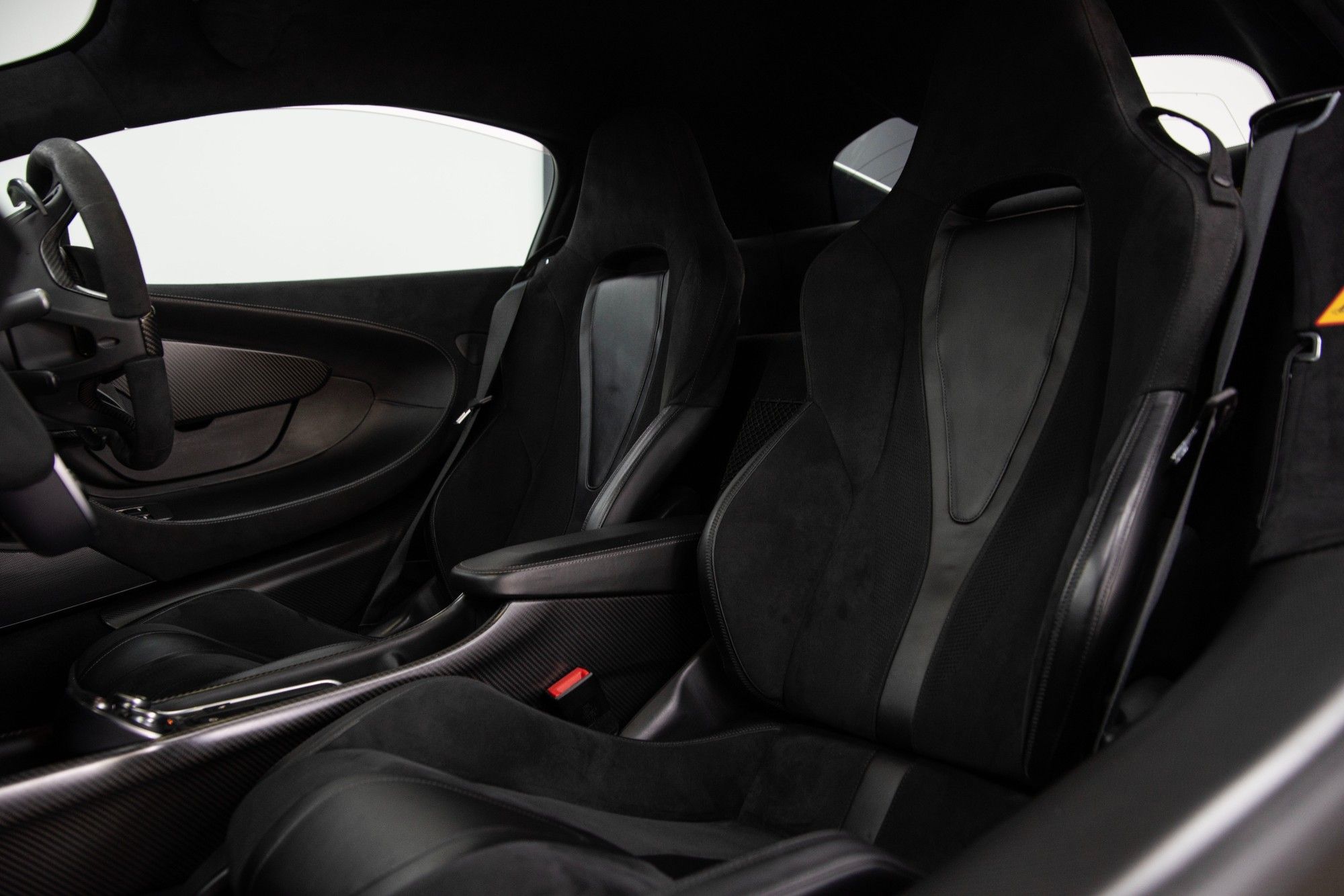 USED 2018 68 MCLAREN 570S 3.8T V8 Coupe  