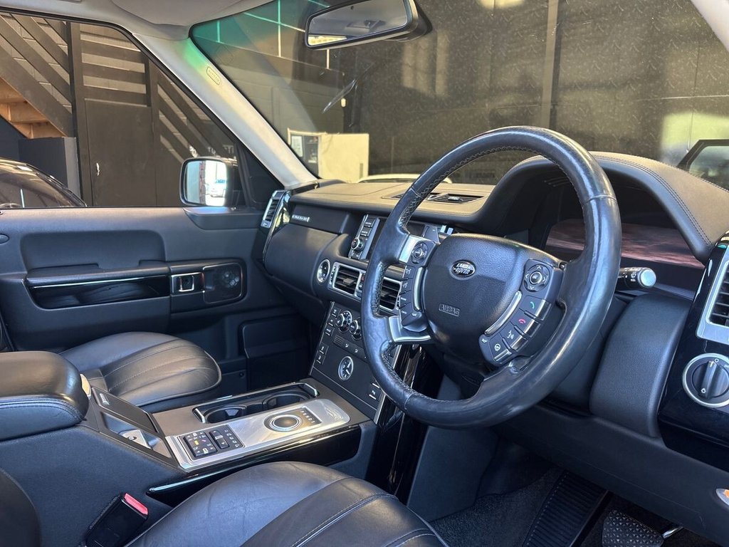 USED 2011 11 LAND ROVER RANGE ROVER 4.4 TD V8 Vogue SUV 5dr Diesel Auto 4WD Euro 5 (313 bhp) 3 OWNER|WELL CARED FOR EXAMPLE
