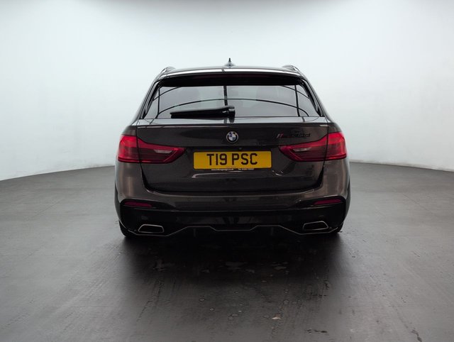 USED 2019 T BMW 5 Series 3.0 530d M Sport Touring 5dr Diesel Auto Xdrive Euro 6 (s/S) (265 Ps) - Cruise, Dab, Alloy