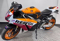 USED 2016 66 HONDA CBR1000RR FIREBLADE REPSOL COLOURS - LOADS OF EXTRAS - FSH COMES WITH NEW MOT AND WARRANTY