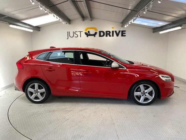 2016 Volvo V40 - Photo 8