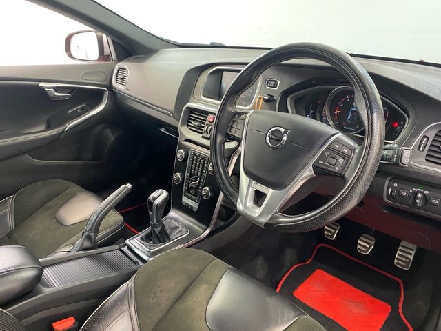 2016 Volvo V40 - Photo 10