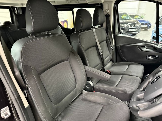 View our RENAULT TRAFIC