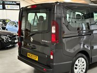 USED 2020 20 RENAULT TRAFIC 2.0 dCi ENERGY 28 Sport Nav Minibus Double Cab 5dr Diesel Manual SWB Euro 6 (s/s) (9 Seat) (120 ps) 