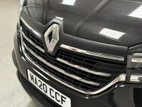 USED 2020 20 RENAULT TRAFIC 2.0 dCi ENERGY 28 Sport Nav Minibus Double Cab 5dr Diesel Manual SWB Euro 6 (s/s) (9 Seat) (120 ps) 