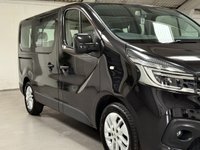 USED 2020 20 RENAULT TRAFIC 2.0 dCi ENERGY 28 Sport Nav Minibus Double Cab 5dr Diesel Manual SWB Euro 6 (s/s) (9 Seat) (120 ps) 
