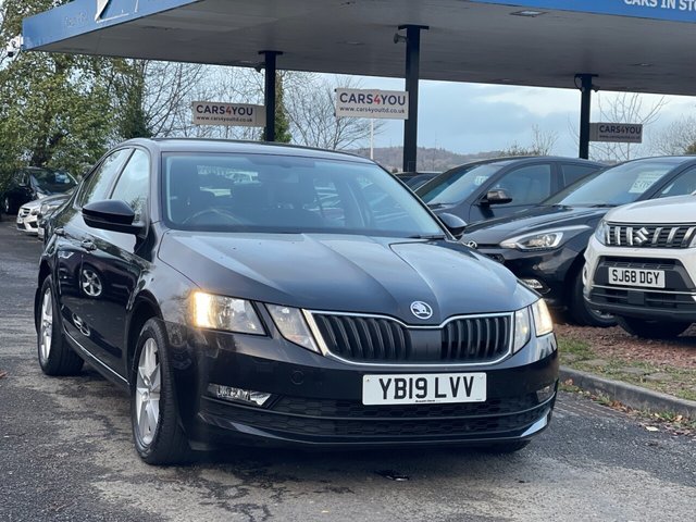 View our Skoda Octavia 2.0 TDI SE Hatchback 5dr Diesel DSG Euro 6 (s/s) (150 ps)