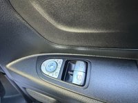 USED 2022 22 MERCEDES-BENZ VITO 2.0 116 CDI Premium Panel Van 5dr Diesel G-Tronic RWD L2 Euro 6 (s/s) (LWB) (163 ps) 8 SEATER AUTOMATIC