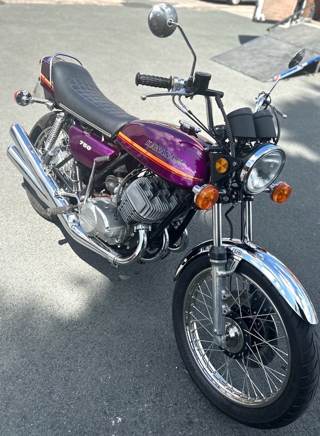 1973 L Kawasaki H2a750 2 Stroke Triple Roadster Retro Classic