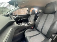 USED 2017 17 PEUGEOT 3008 1.2 PureTech Allure SUV 5dr Petrol EAT Euro 6 (s/s) (130 ps) ** WE OFFER FINANCE ON THIS CAR **