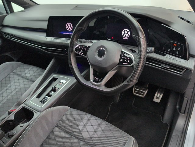 USED 2020 70 Volkswagen Golf 1.5 Etsi Mhev R-Line Hatchback 5dr Petrol Hybrid DSg Euro 6 (s/S) (150 Ps) - Alloy, Climate, Sat Nav