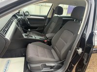 USED 2015 15 VOLKSWAGEN PASSAT 1.6 TDI BlueMotion Tech SE Estate 5dr Diesel Manual Euro 6 (s/s) (120 ps) 