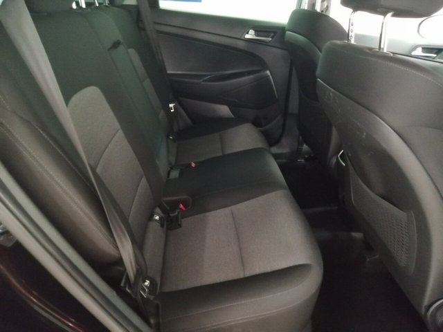 HYUNDAI TUCSON 1.6 GDi SE Nav SUV 5dr Petrol Manual Euro 6 (s/s) (132 ps) - Photo 12