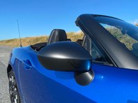 USED 2019 19 ABARTH 124 SPIDER 1.4 MultiAir Convertible 2dr Petrol Auto Euro 6 (170 ps) JUST ONE OWNER FROM NEW - ON;Y 11,000 MILES - AUTOMATIC - BOSE STEREO - HEATED SEATS - REAR SENSORS - VISIBILITY PACKAGE
