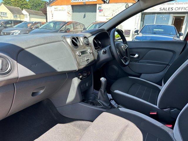 2017 Dacia Sandero Stepway 1.5L Ambiance 5dr - Photo 7