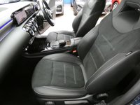USED 2022 22 MERCEDES-BENZ A-CLASS 1.3 A250e 15.6kWh AMG Line Edition (Premium) Hatchback 5dr Petrol Plug-in Hybrid 8G-DCT Euro 6 (s/s) (218 ps) SAT NAV ANDROID APPLE CARPLAY HEATED PART LEATHER INTERIOR CRUISE CONTROL PARKING SENSORS 1 OWNER SERVICE HISTORY WARRANTY